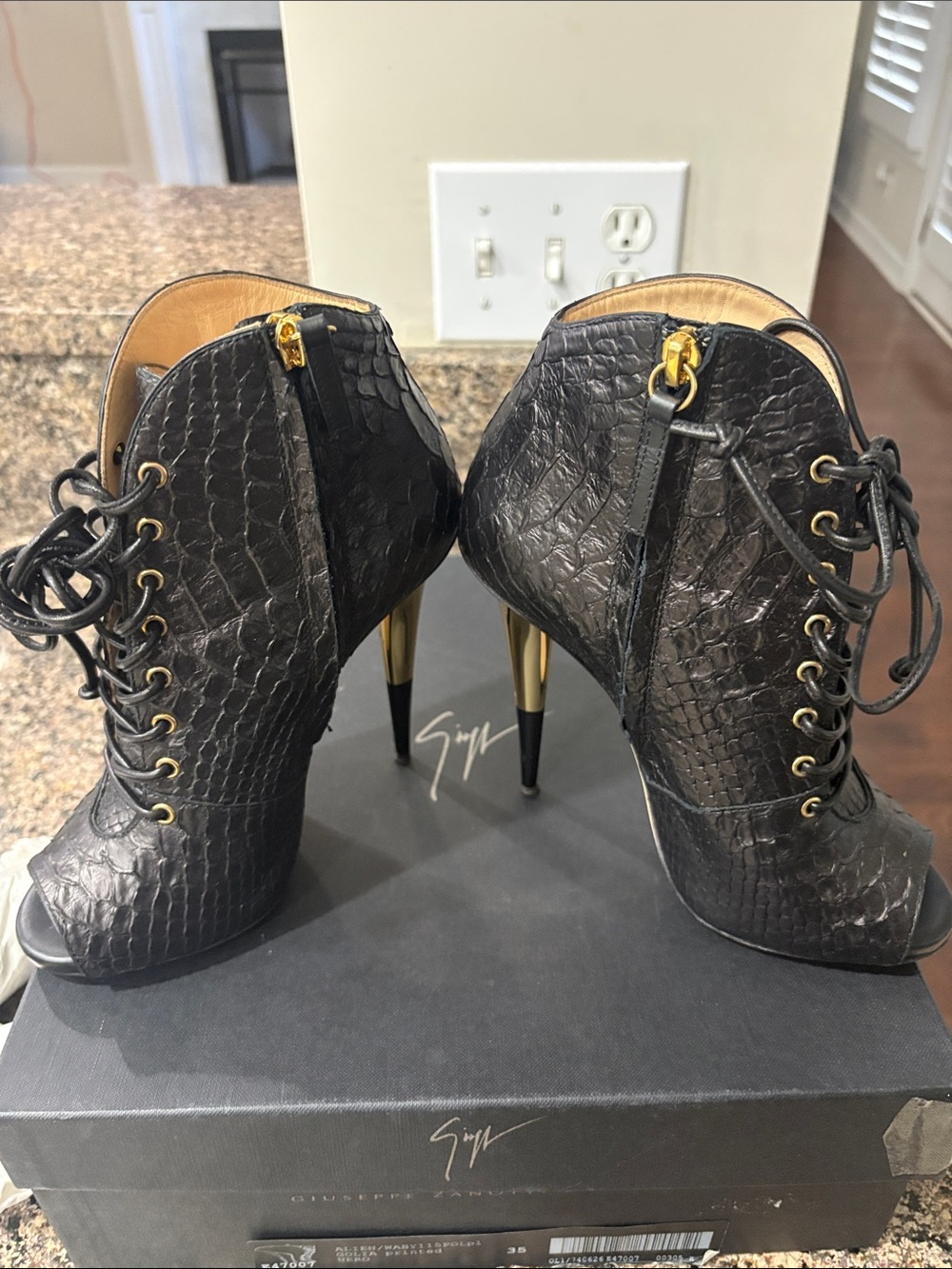 Italian Giuseppe Zanotti Python Snakeskin Authentic Peep Ankle Booties - Sz 5